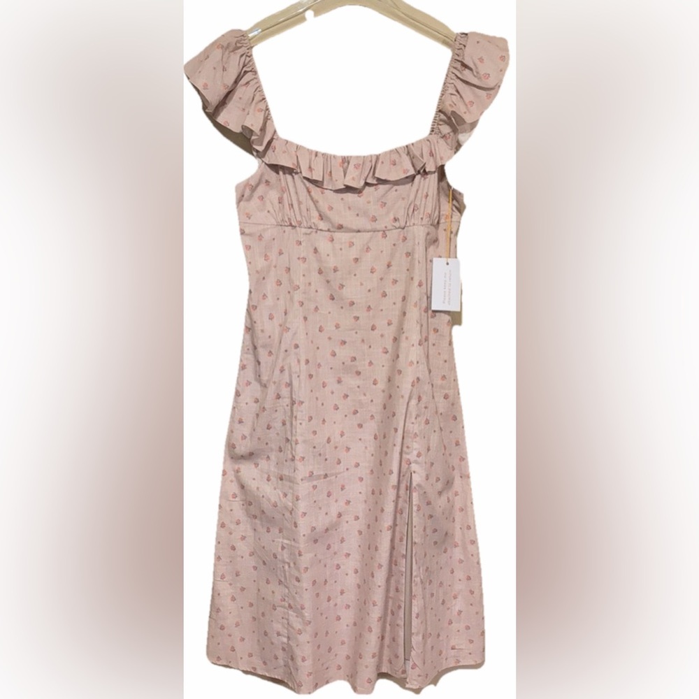 NWT Backyard Roses Dress Medium